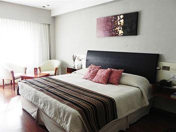 Hotel Quorum Golf, Tenis & Spa Córdoba Zewnętrze zdjęcie