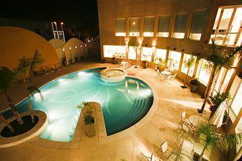 Hotel Quorum Golf, Tenis & Spa Córdoba Zewnętrze zdjęcie