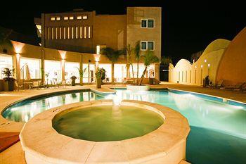 Hotel Quorum Golf, Tenis & Spa Córdoba Zewnętrze zdjęcie